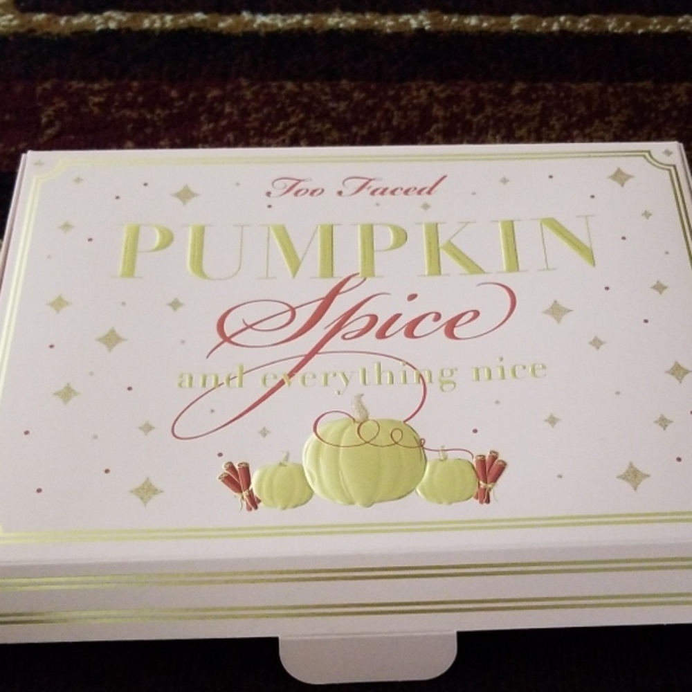 Too Faced Eyeshadow Kit